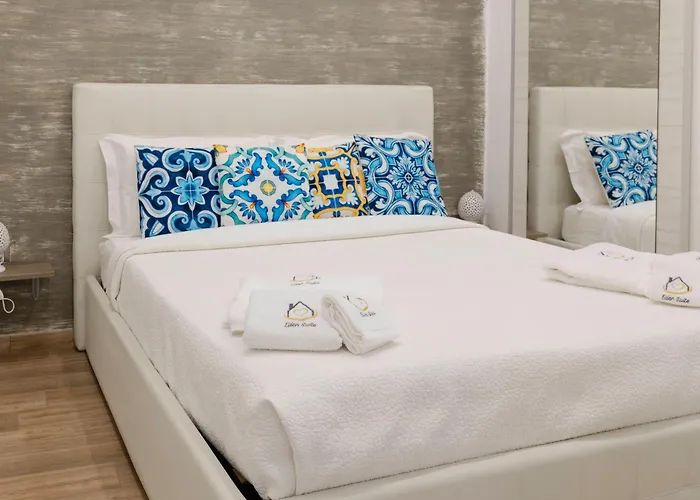 Eden - With Balcony - Daire Molfetta